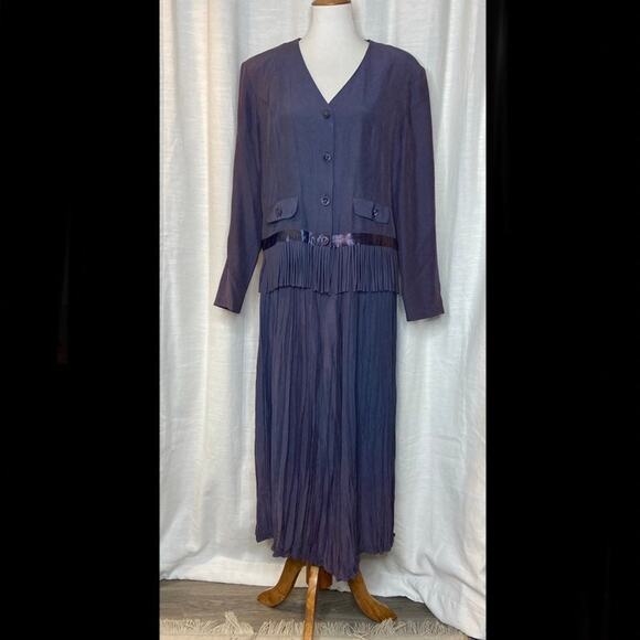 Vintage Jackets & Blazers - Vintage Choon Purple 2pc Blazer with Fringe and Pleated Skirt (Sz12)